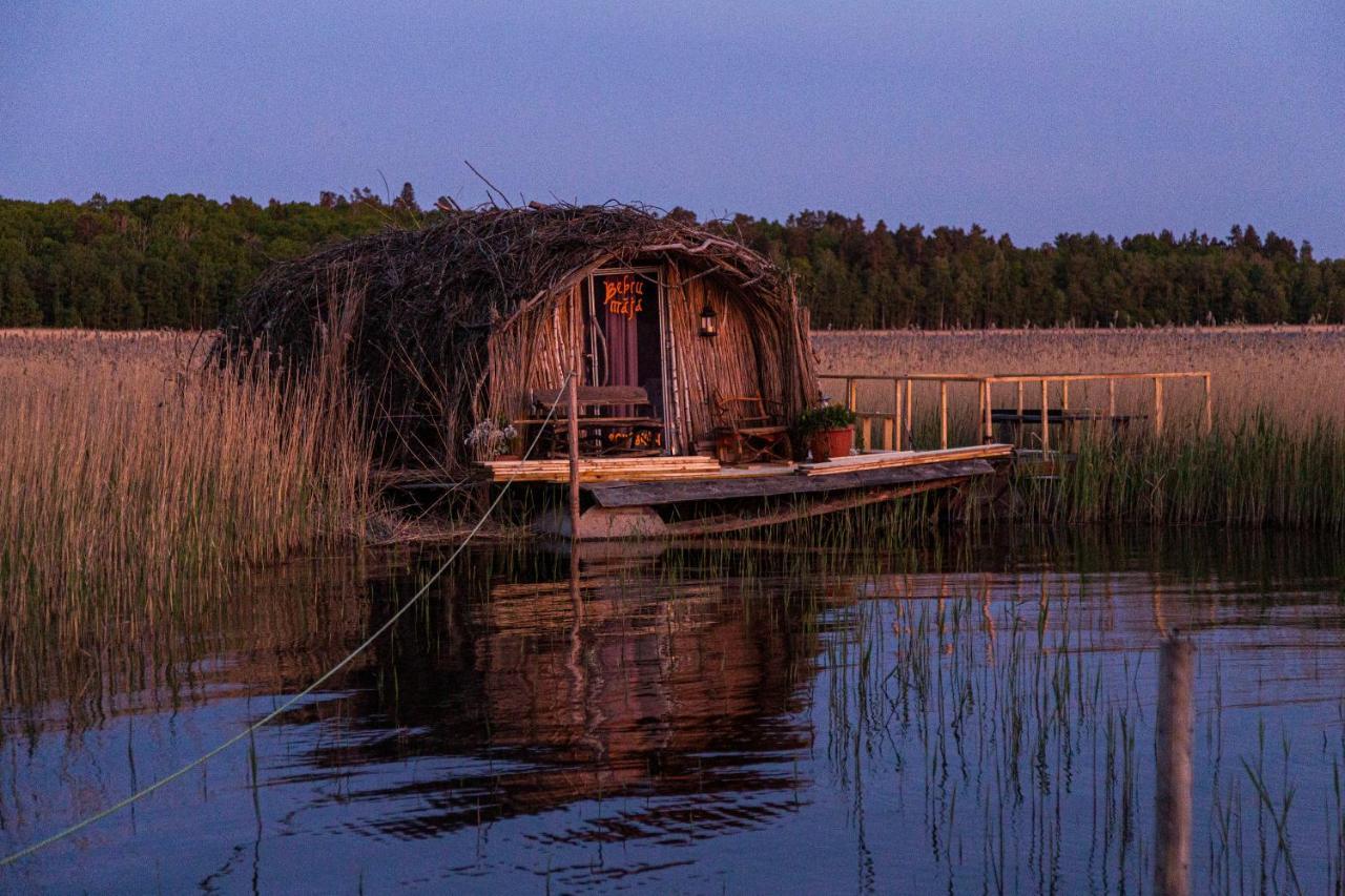Bebru Maja - Beaver House Usma Zewnętrze zdjęcie
